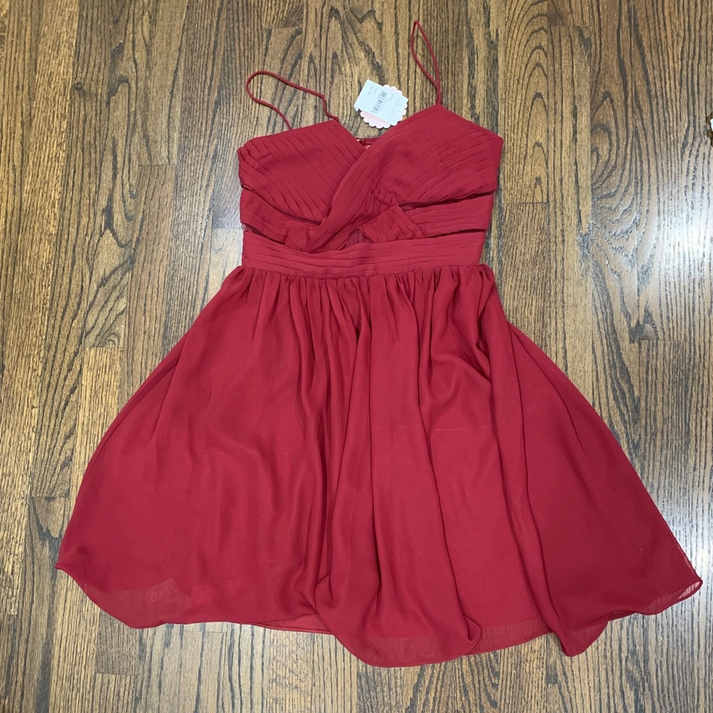 New Soprano Dress Burgundy Women’s Size Small